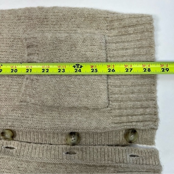 LOFT Ann Taylor Women’s Button Cardigan Sweater Sz XS Beige 38% Wool/10% Alpaca - Picture 9 of 10